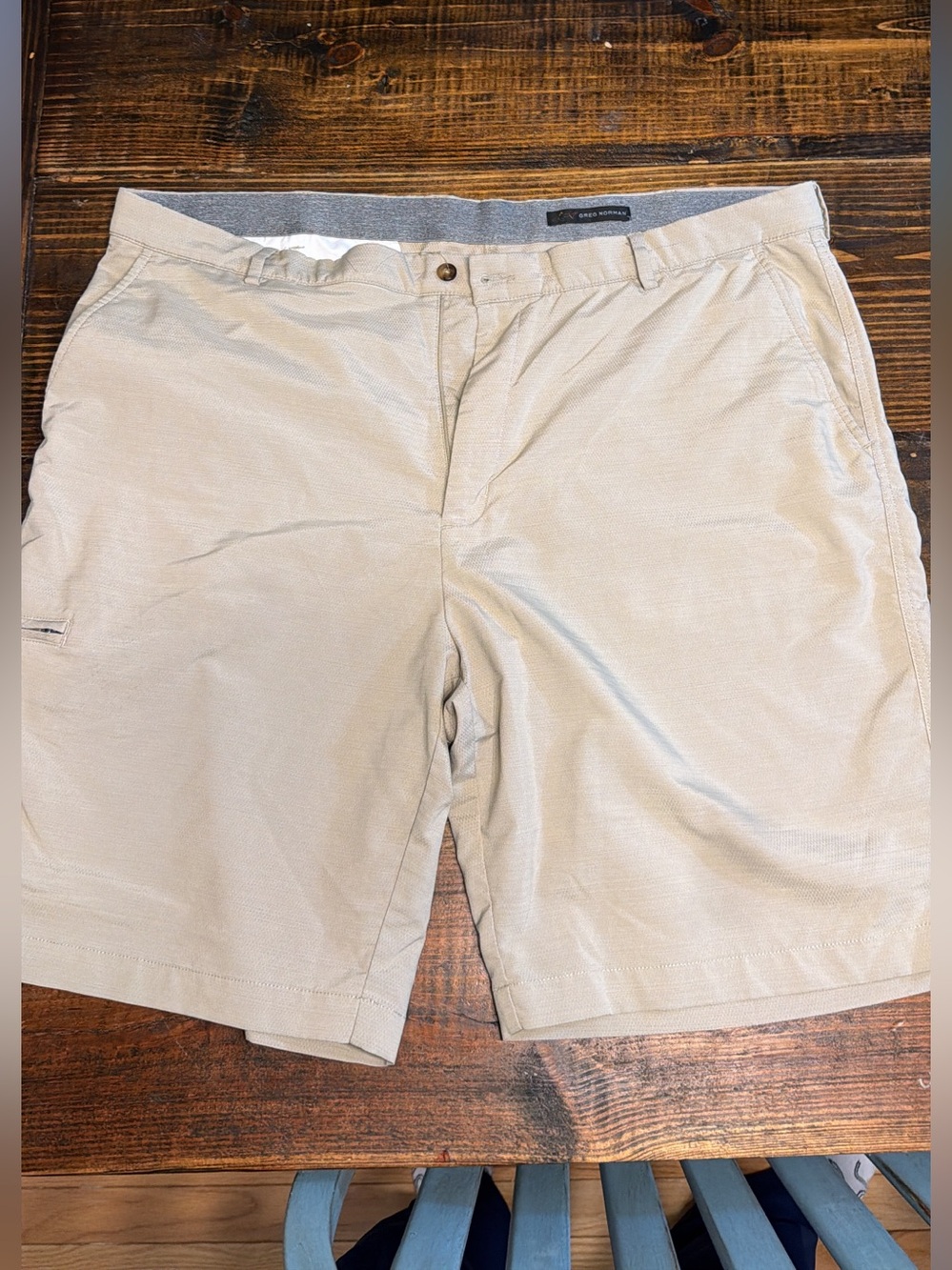 Greg Norman Collection Beige Khaki Shorts